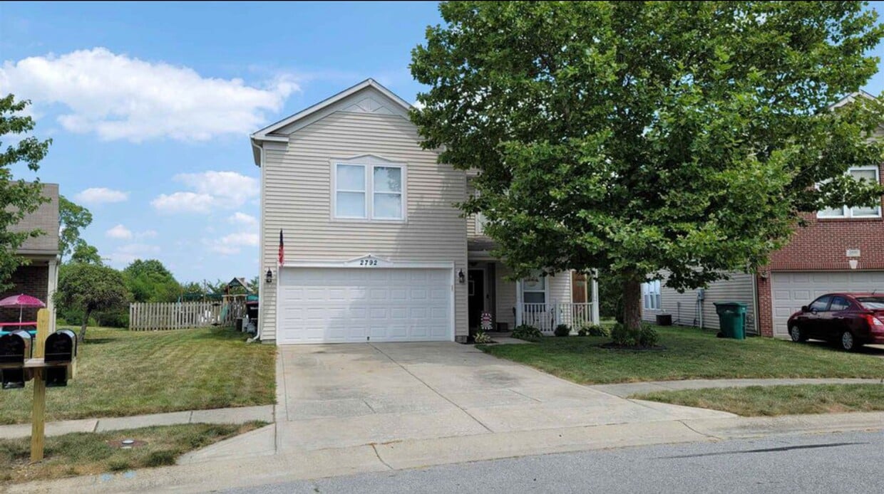 Primary Photo - Benjamin Crossing...3 Bedroom 2.5 Bath