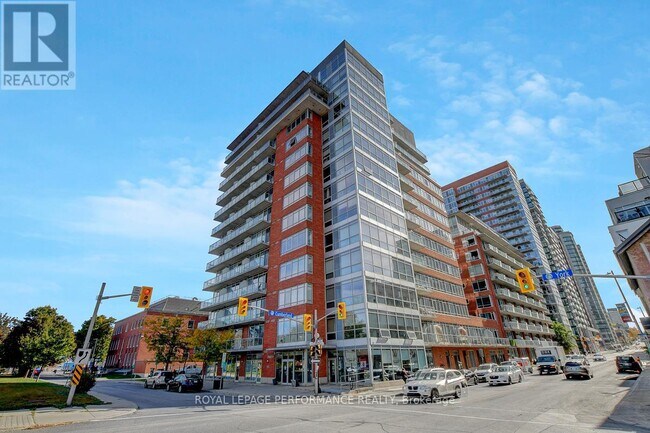 Photo du bâtiment - 180 York St