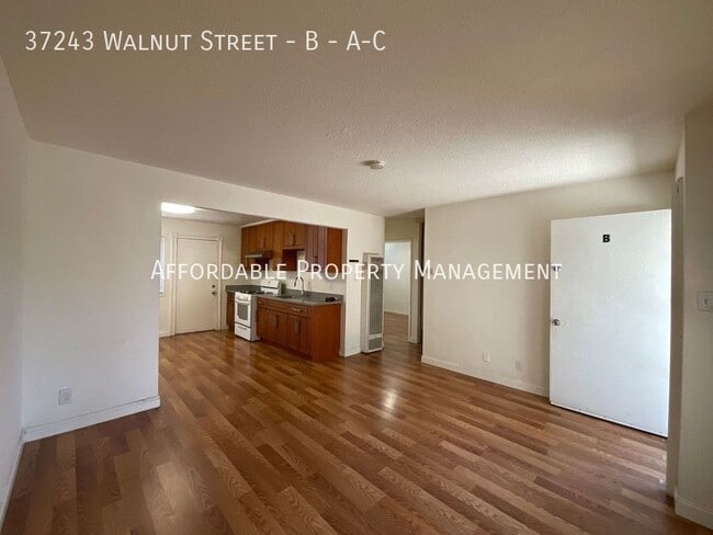 Building Photo - 37243 Walnut Street #B, Newark, CA 94560