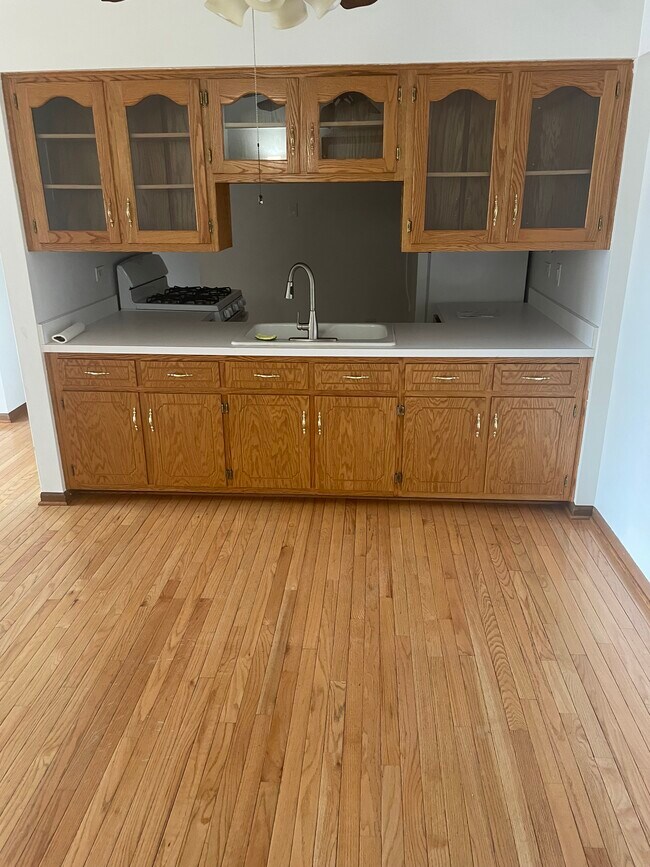 Foto del edificio - 10630 Ridgeland Ave
