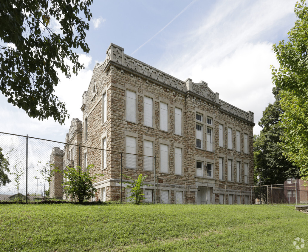 Normandy Apartments Kansas City Mo