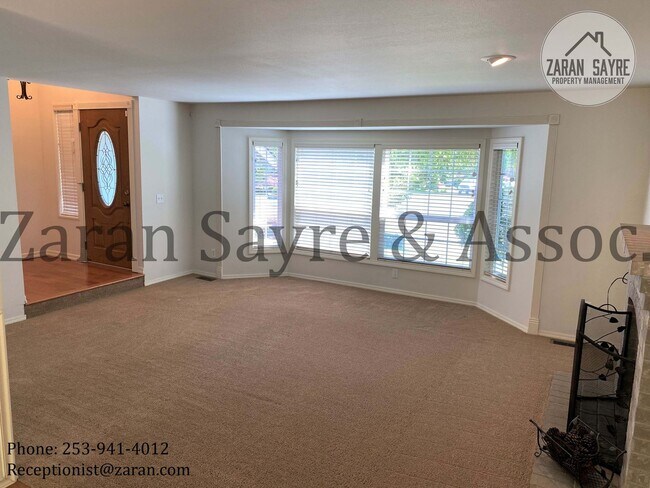 Building Photo - 197- Beautiful air conditioned home on Eas...