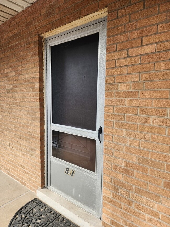 Building Photo - 6024 W Irving Park Rd