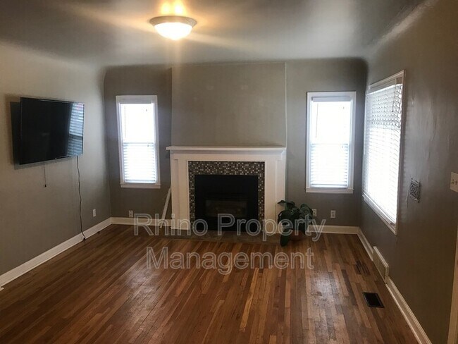 Building Photo - 750 S 700 E