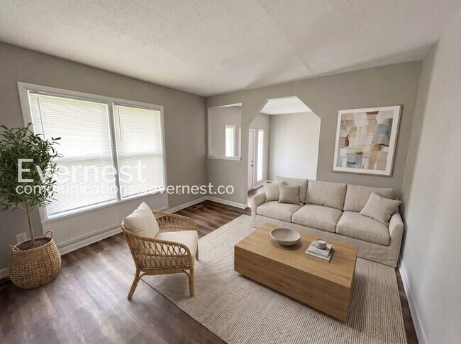 Foto del edificio - 4435 Lincolndale Dr