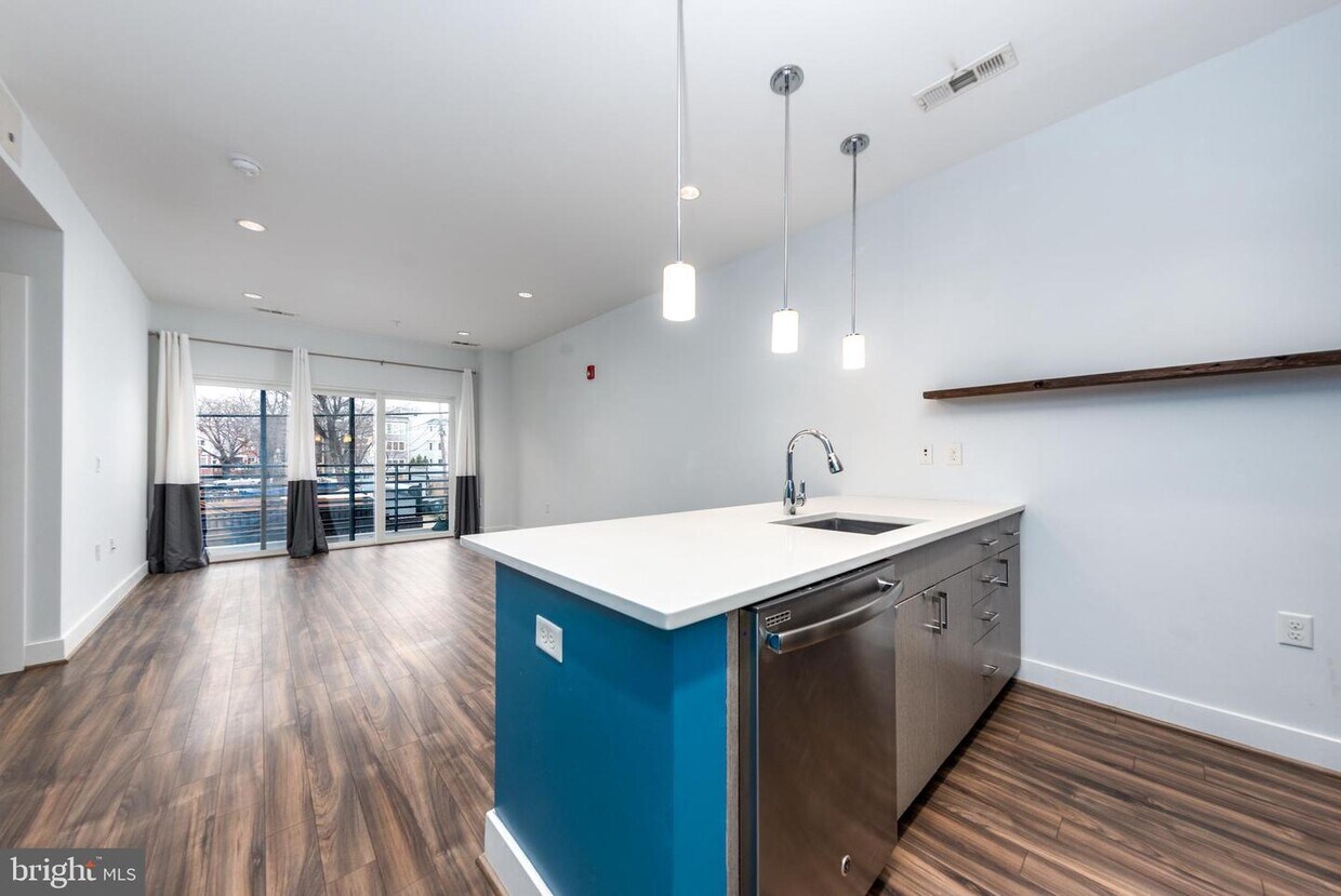 Foto principal - 1111 Orren St NE