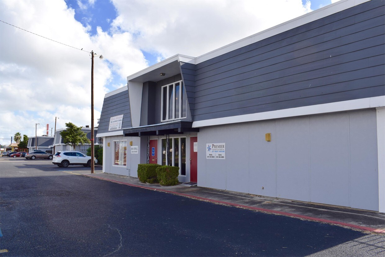 5250 Weber Rd Unit D 201 Corpus Christi Tx 78411 Apartment For Rent In Corpus Christi Tx Apartments Com