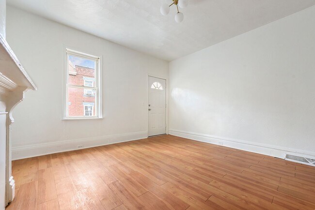 Foto del edificio - Two bedroom n Lawrenceville