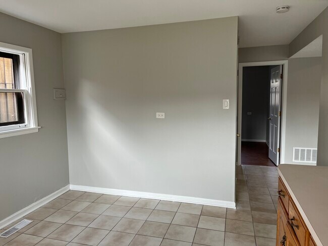 Foto del edificio - 2704 E 128th St