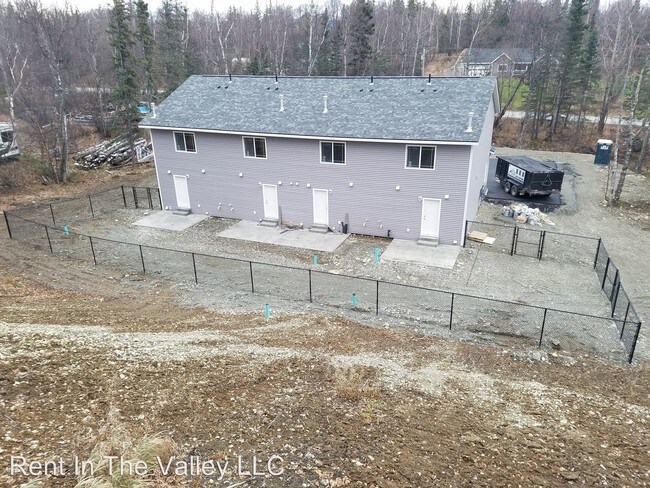 Building Photo - 7255 E Zephyr Dr