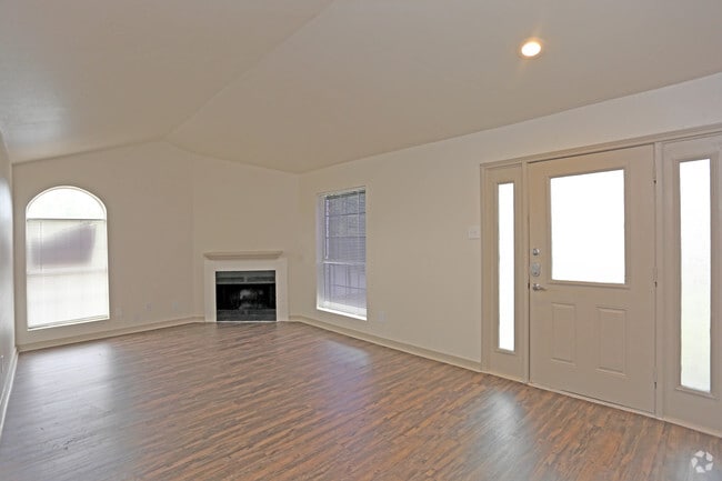 2BD/1Bath - 1540 Apartments