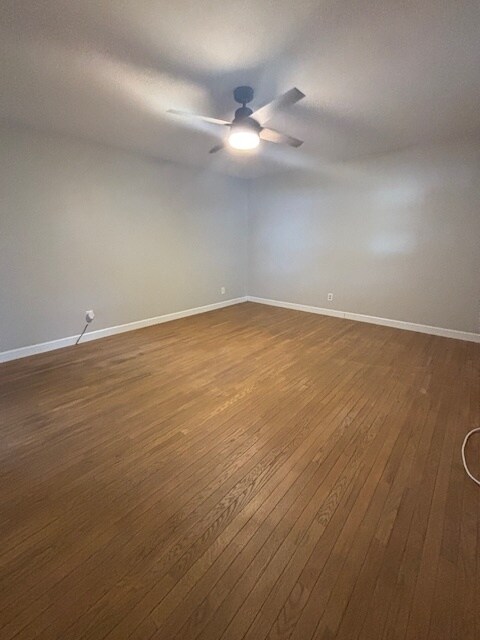 Building Photo - 28 Locksley Ln