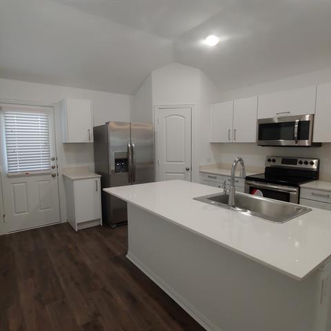 Foto del edificio - 105 Brookline Dr