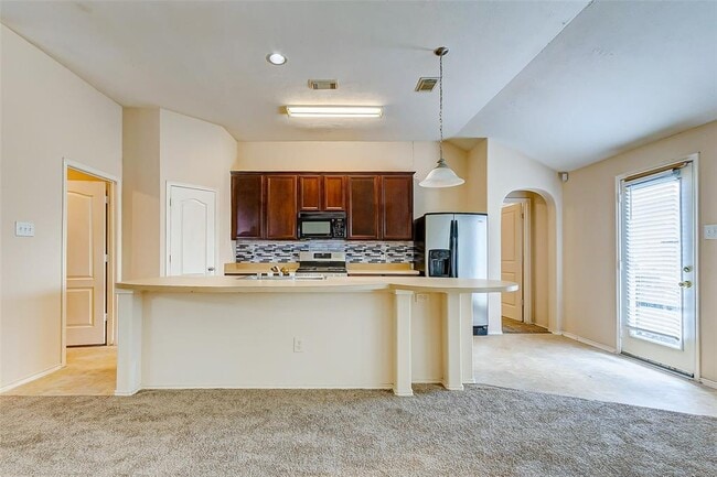 Building Photo - 6111 Plantation Forest Dr