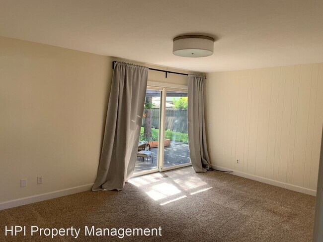 Foto del edificio - 3 br, 2 bath House - 2426 Neotomas Lane