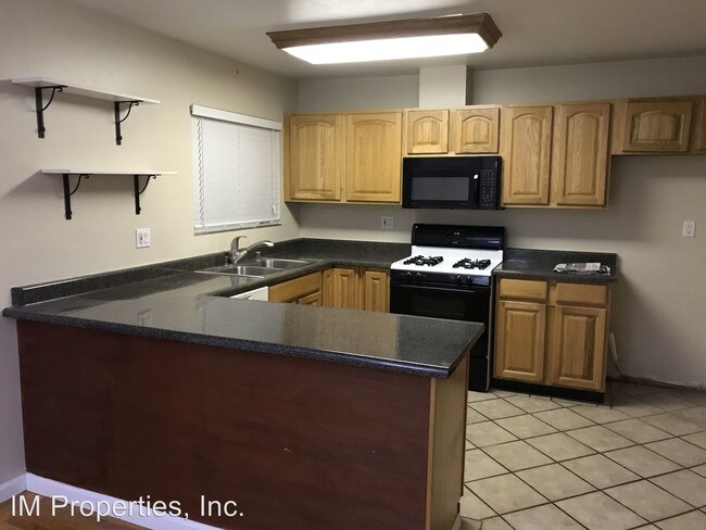 Building Photo - 3 br, 2 bath House - 24765 Calaroga Avenue