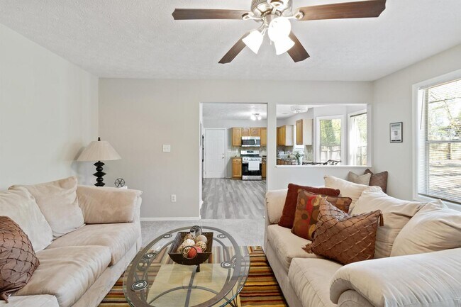 Building Photo - Spacious Lithonia Gem in a Quiet Community
