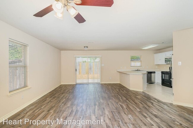 Building Photo - 3 br, 2 bath House - 1808 Lynnwood Hill Dr