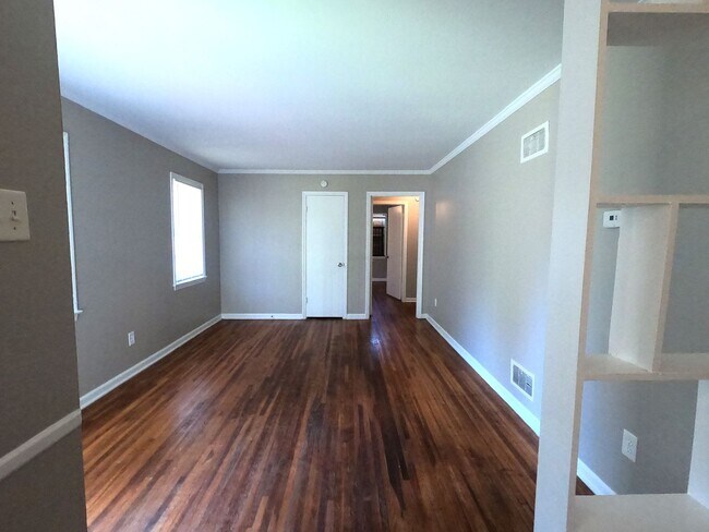 Foto del edificio - Very Nice Newly Rehabbed Home