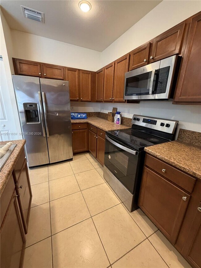 Foto del edificio - 15071 SW 116th St