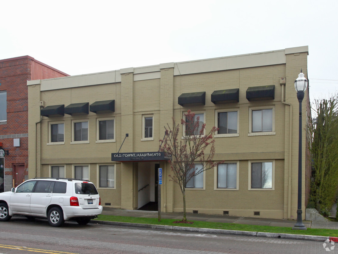 Primary Photo - Old Towne Apartments