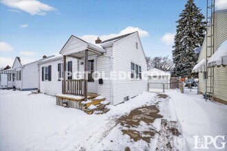 Building Photo - 202 Waggoner Blvd