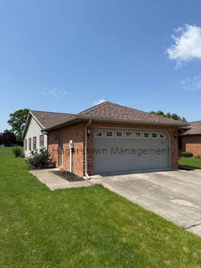 Building Photo - 1 Level Home in Greencastle