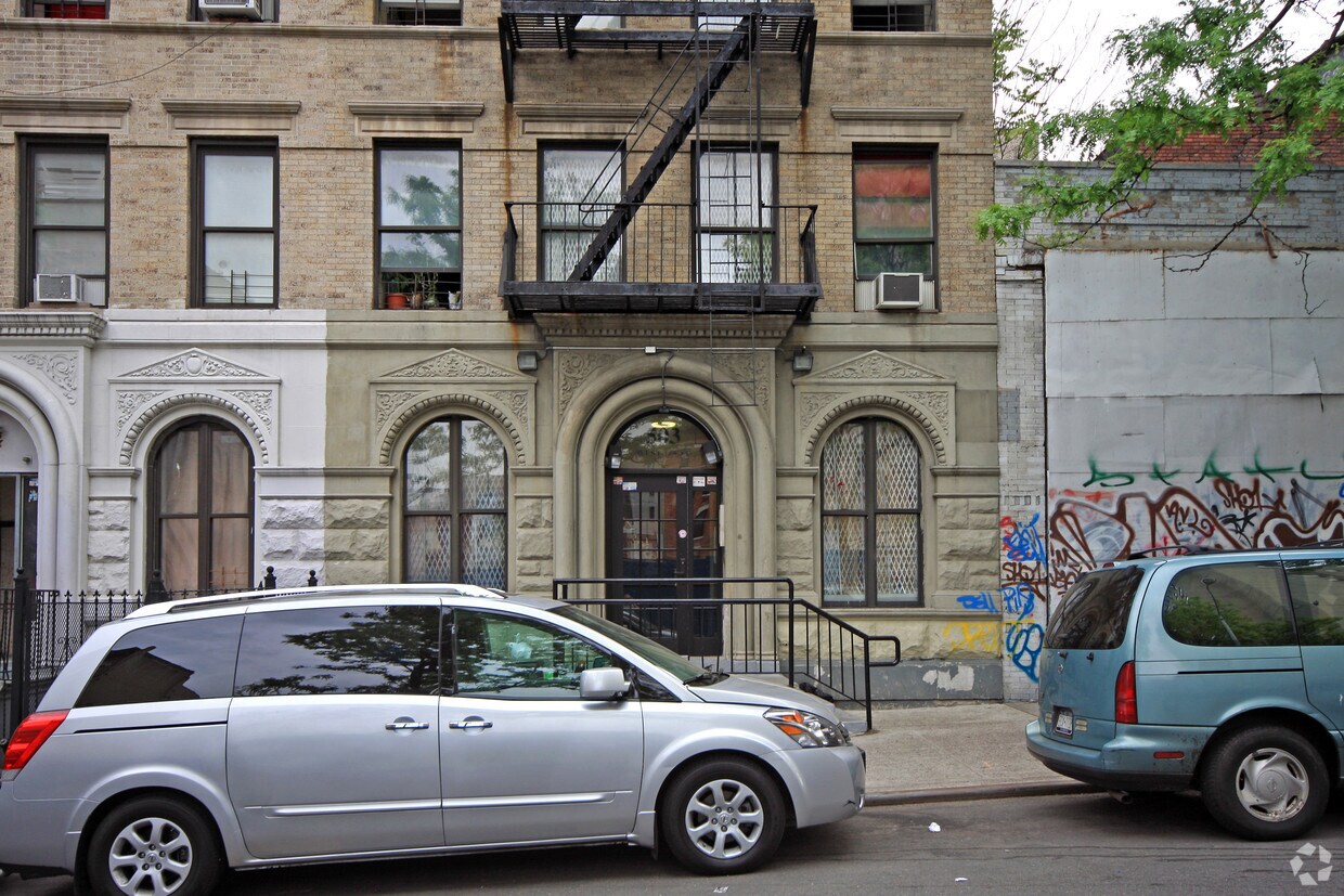 Foto del edificio - 503 W 158th St