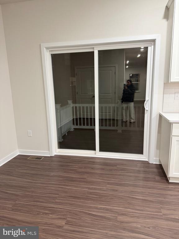 Foto del edificio - 10 Barbine Wy