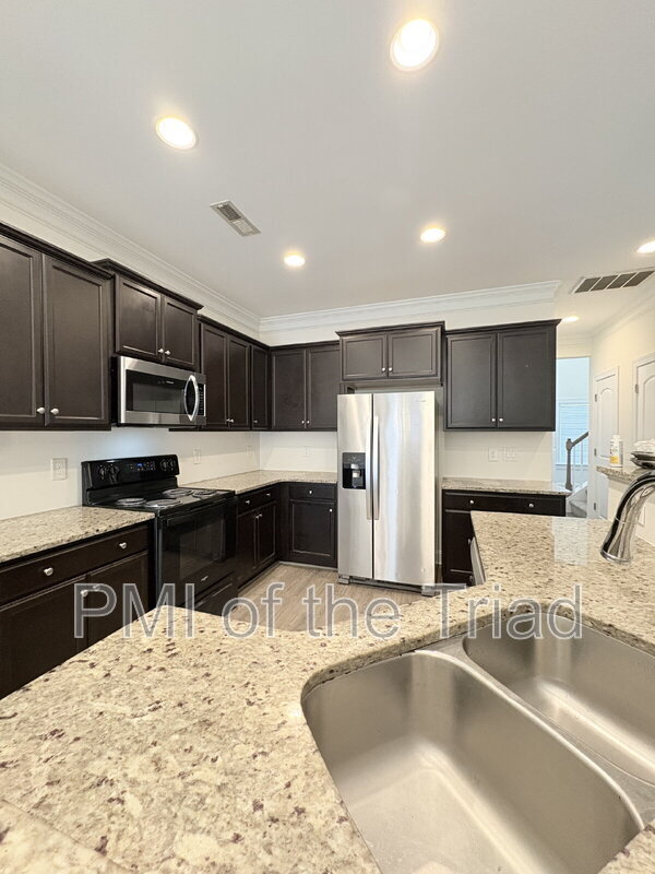 Foto del edificio - 2974 York Pl Dr NE