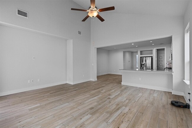 Building Photo - 11217 Charger Wy