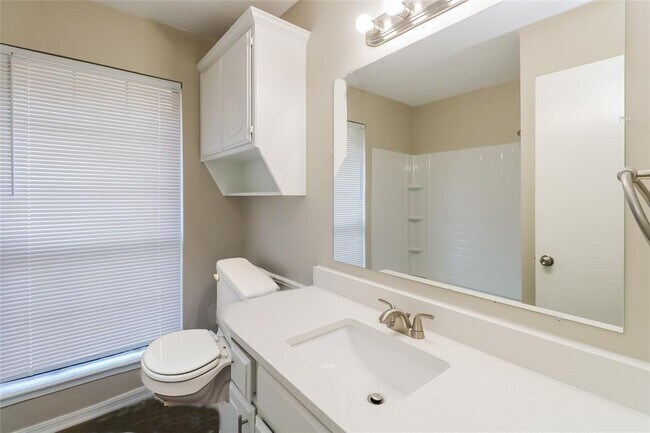 Foto del edificio - 8313 NW 105th St