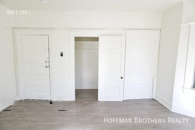 Foto del edificio - 1423 S Burlington Ave