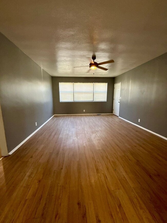 Foto del edificio - Great affordable apartment in St. Nicholas!