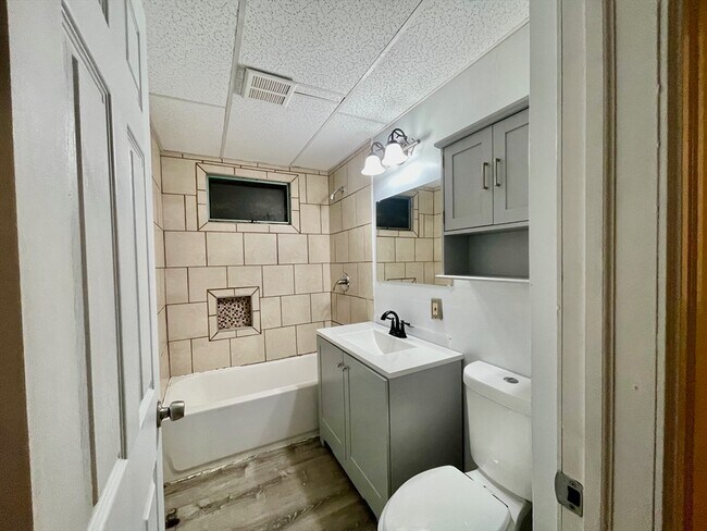 Foto del edificio - 33 Littleton St