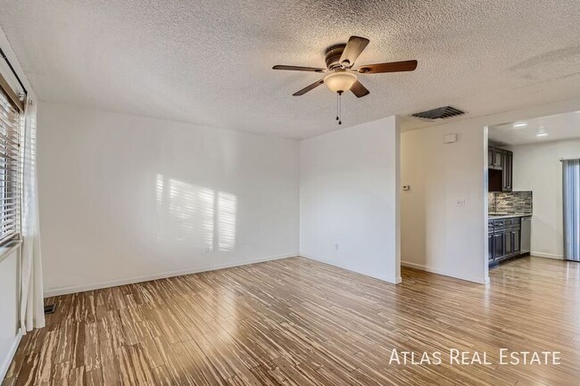 Building Photo - 16105 E Bails Pl