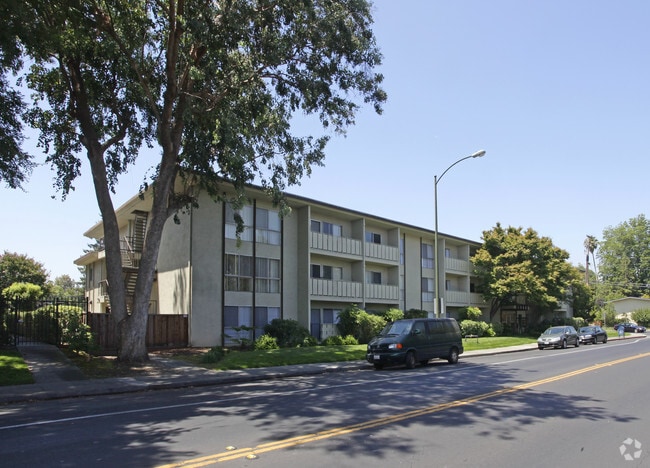 Building Photo - The Camille North Apartments