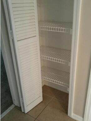 Foto del edificio - 1331 SW Bellevue Ave