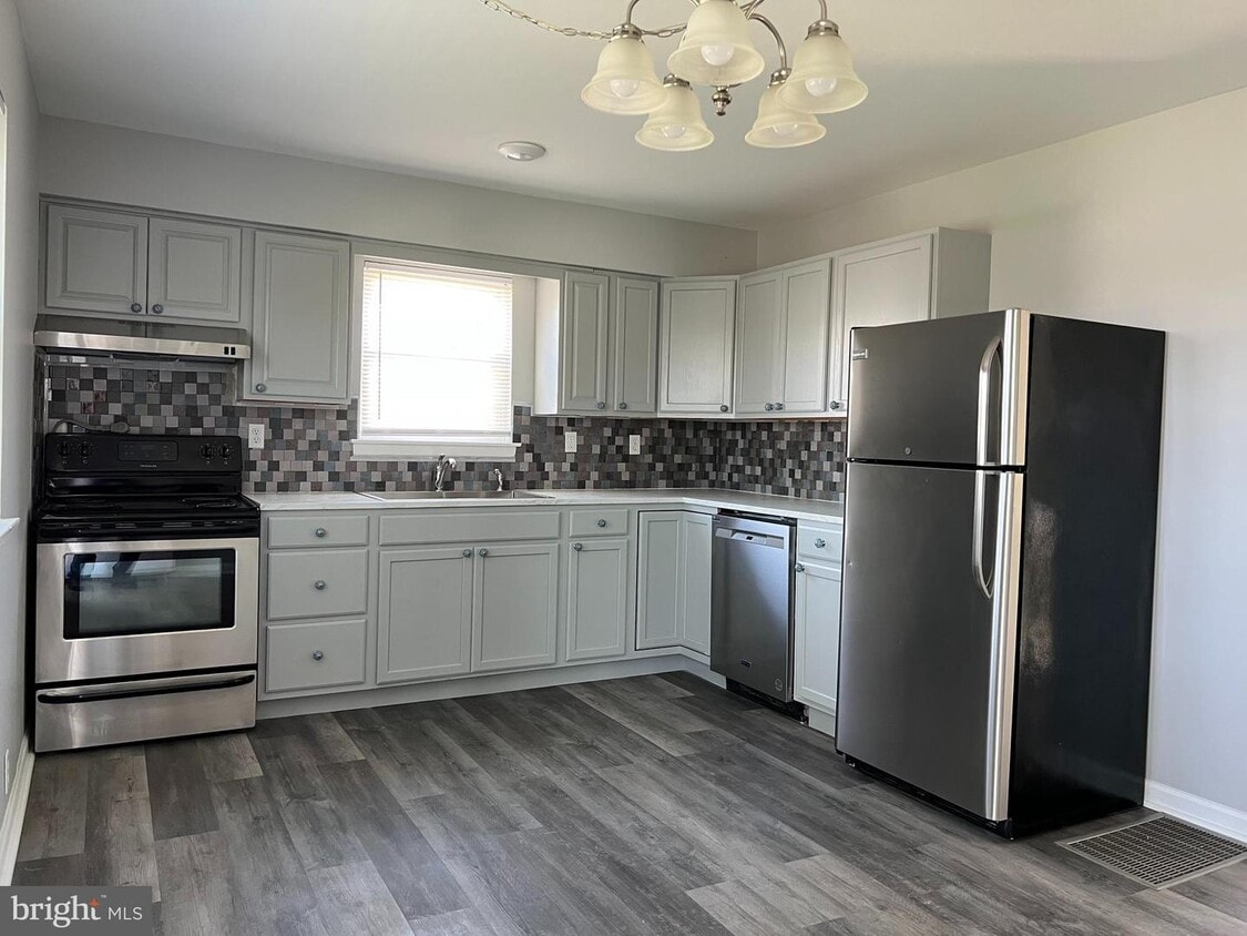 400 N School Ln, Smyrna, DE 19977 House Rental in Smyrna, DE