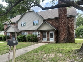 Building Photo - 2225 N 47th St