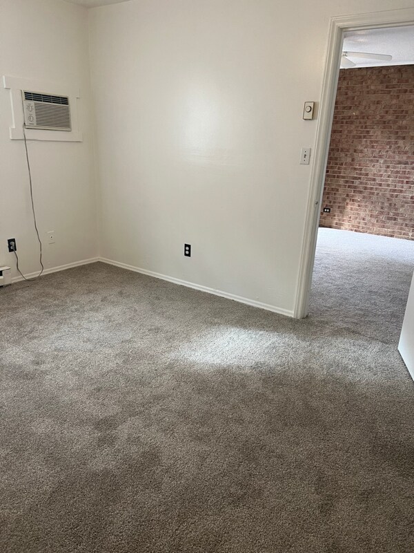 Foto del edificio - 1416 Moorman Ave NW