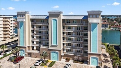 Building Photo - 125 Island Way