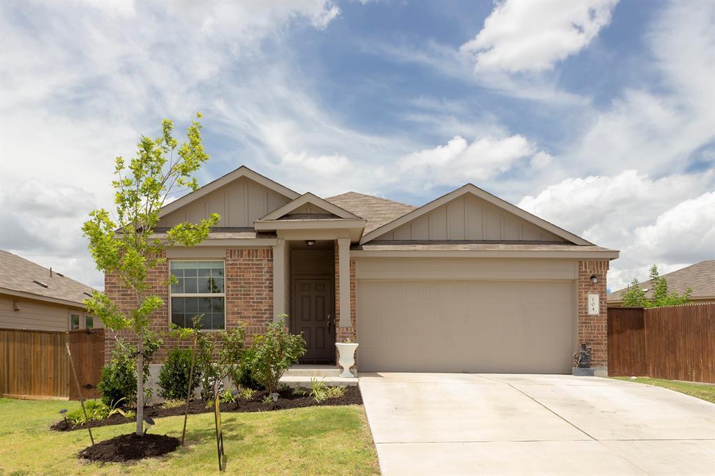 Primary Photo - 104 COSMOS LN