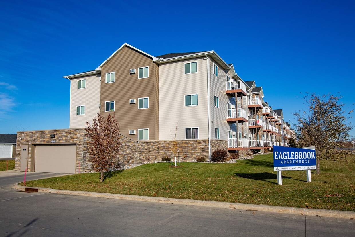 Eaglebrook Apartments Apartments in Fargo, ND