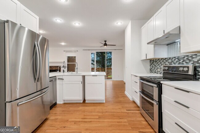 Building Photo - 1649 Emory Pl Dr NE