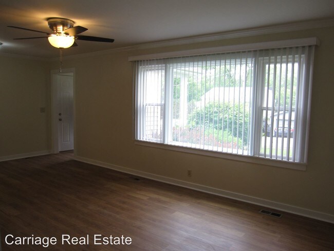 Building Photo - 3 br, 1 bath House - 378 Council Trail