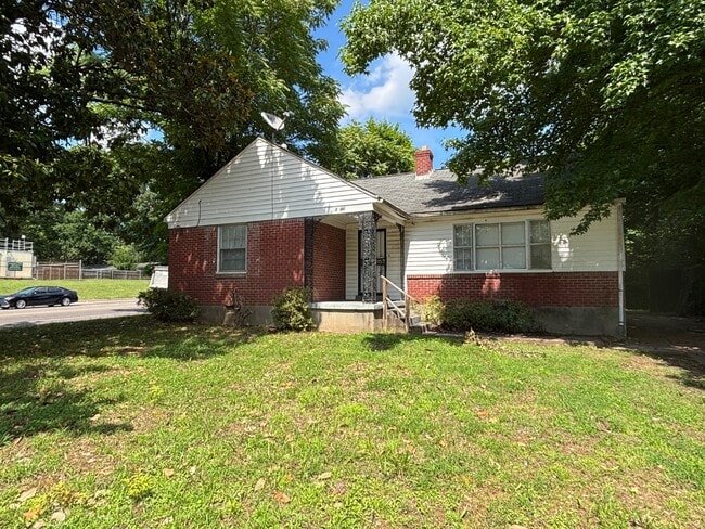 Photo - 3350 Ridgecrest St House
