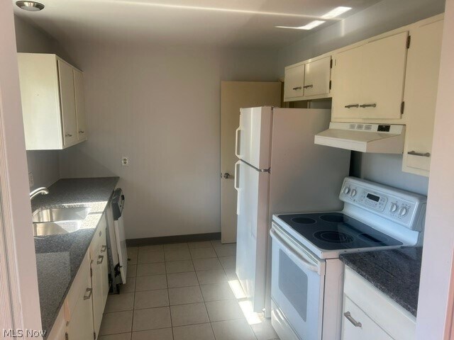 Foto del edificio - 2888 Morewood Rd