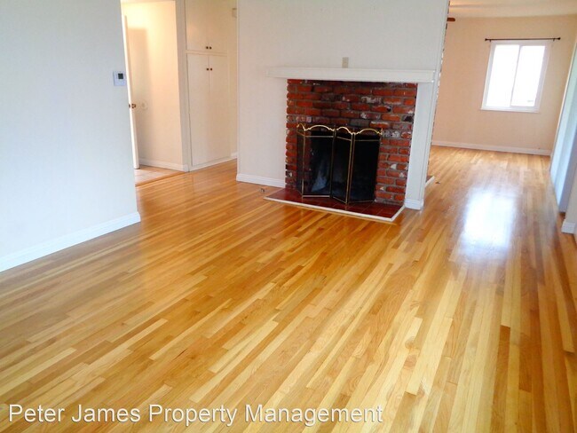 Foto del edificio - 3 br, 2 bath House - 380 Marie St