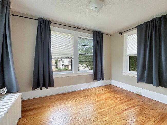 Foto del edificio - 3103 Dupont Ave S